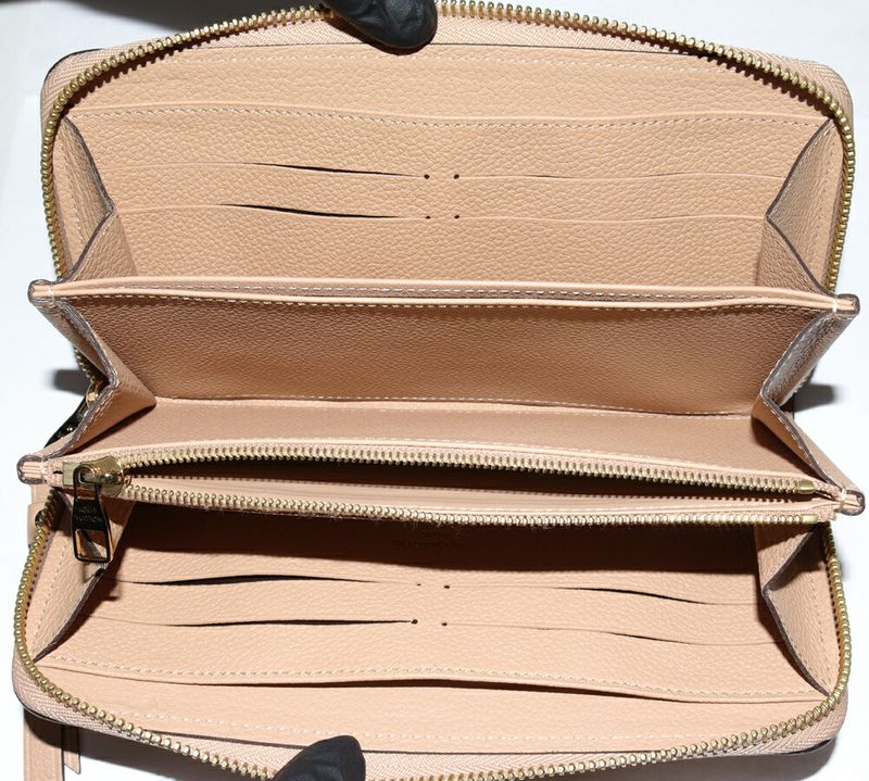Louis Vuitton Round Zipper Long Wallet With Change Pocket Monogram Empreinte