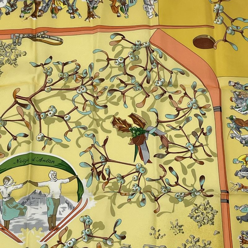 Hermes Carre 90 Neige D'antan Last Year's Snow Yellow 100% Silk Scarf