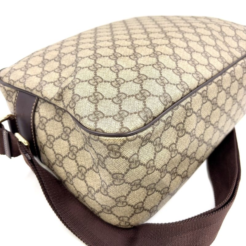 Gucci Crossbody GG Supreme PVC Brown Shoulder Bag Gold 211107