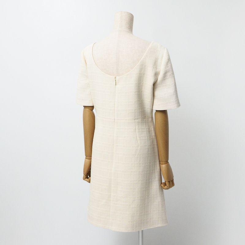 Gucci Dress Size 42 Short Sleeves Dress GG Logo Tweed Made In Italy