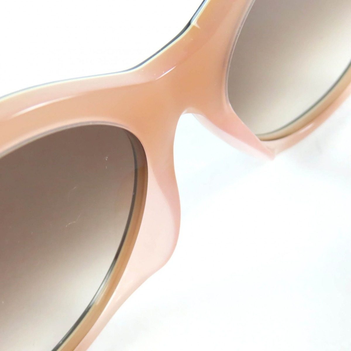 Louis Vuitton Sunglasses LV Petit Spcon Cat Eye Light Tortoiseshell Ensemble — view 8