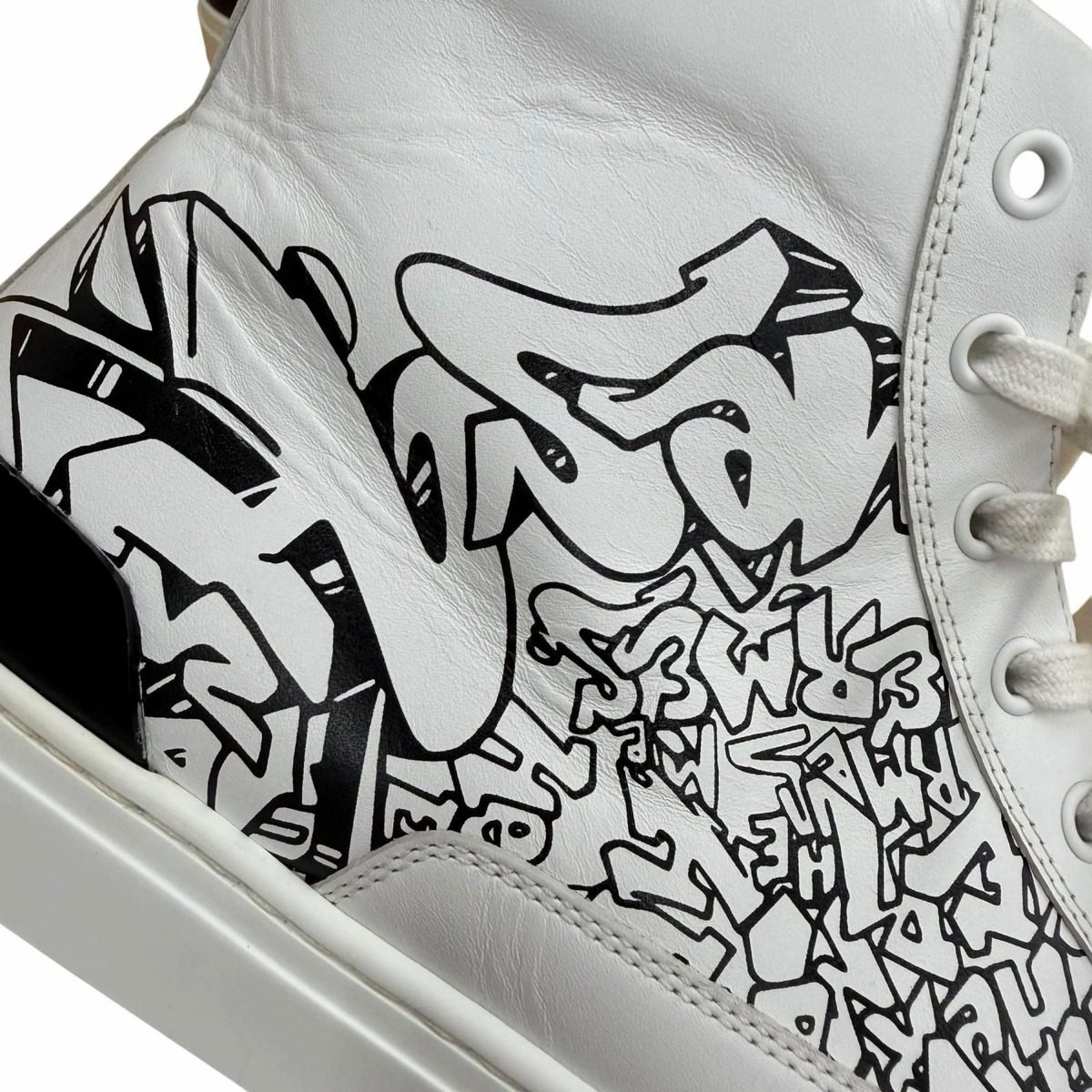 Hermes Graffiti District Leather High Cut Sneakers White 41 — view 7