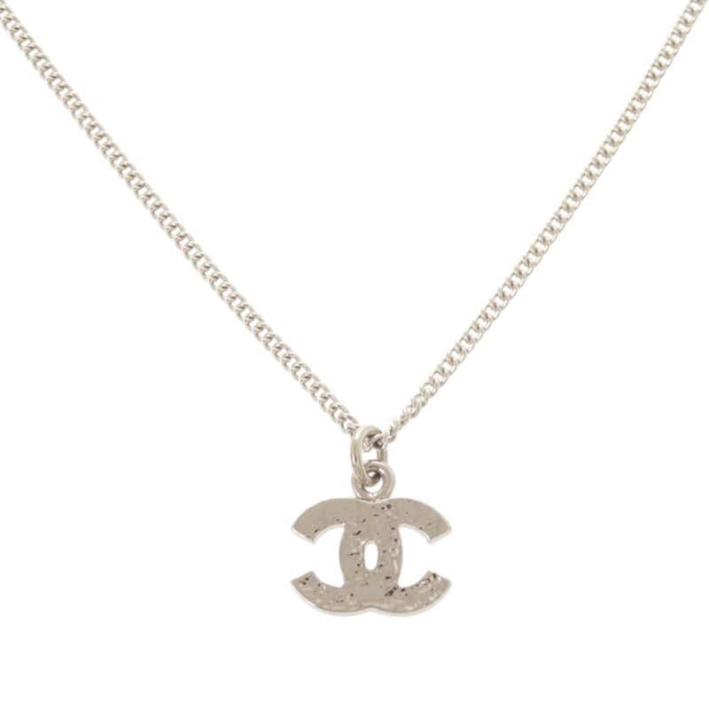 Chanel Coco Mark A28942 Metal Rhinestone Silver Necklace 0460 Chanel