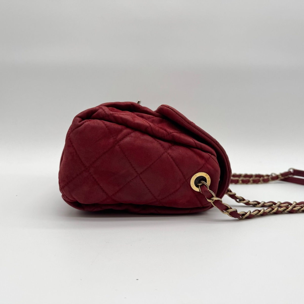 Chanel Shoulder Bag Quilted CC Logo Turnlock Gold Chain Leather Red Seal — view 3