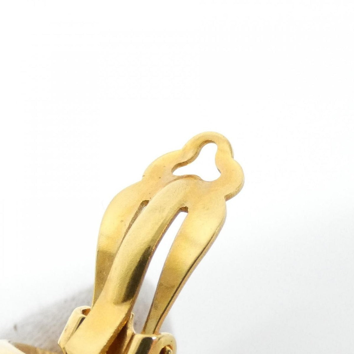 Chanel Vintage Earrings Gold — view 5