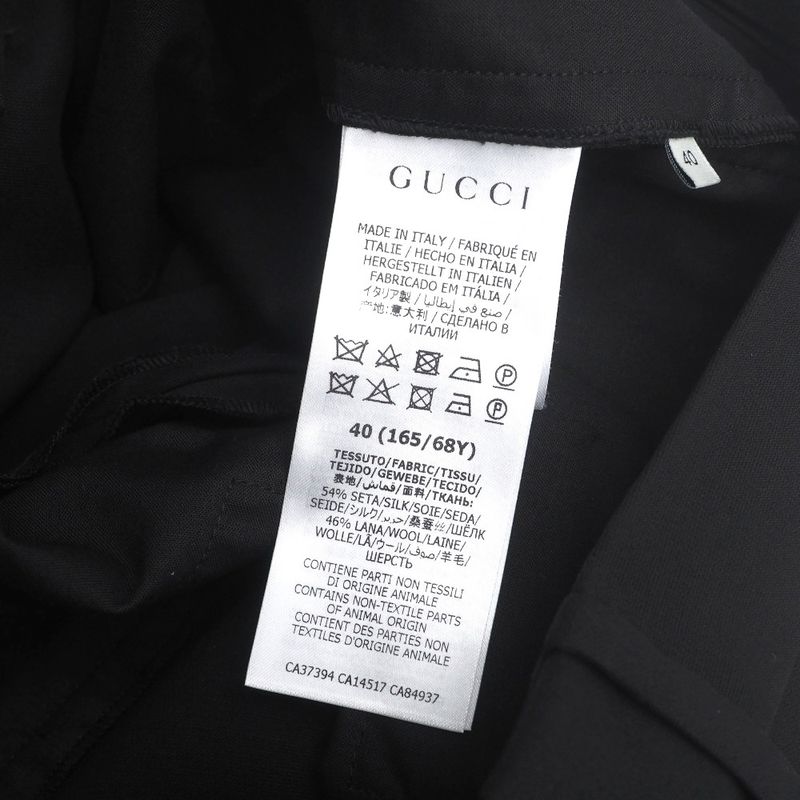 Gucci Pants Size 40 Cropped Flared Pants Center Press GG Button Made In Italy