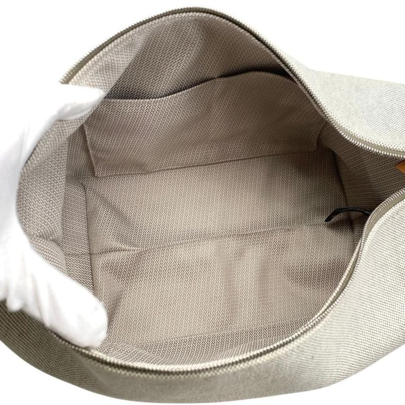 Hermes Bath Pouch Bride-a-Black GM Toile Canvas H Logo Zigzag Rouge Ash Red