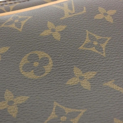 Louis Vuitton Monogram Reporter 28 cm Shoulder Bag — view 5