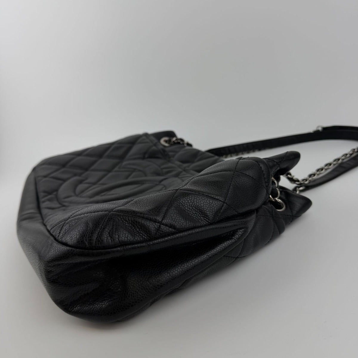 Chanel CC Logo Quilted Shoulder Bag Black Leather Vintage — view 12