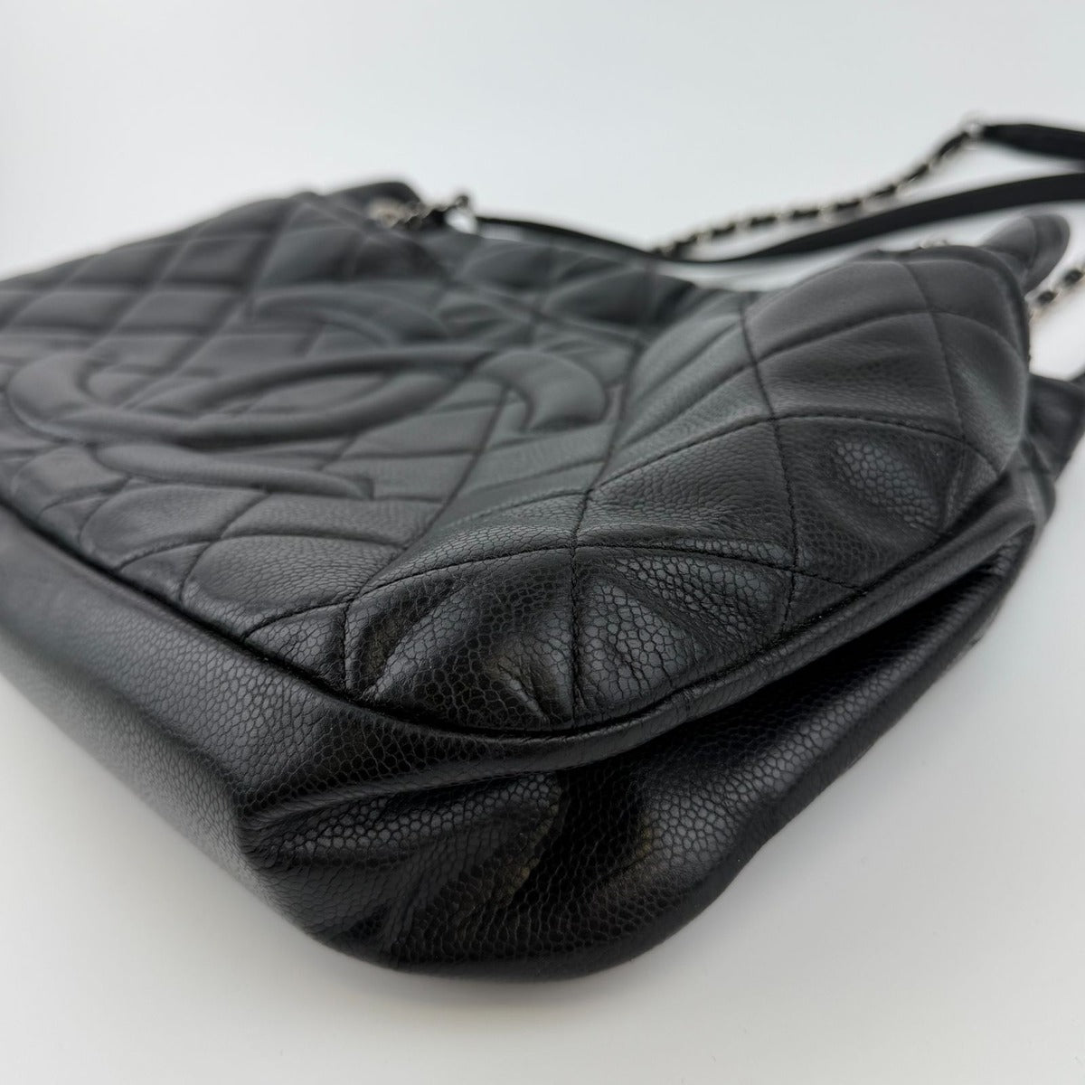 Chanel CC Logo Quilted Shoulder Bag Black Leather Vintage — view 14