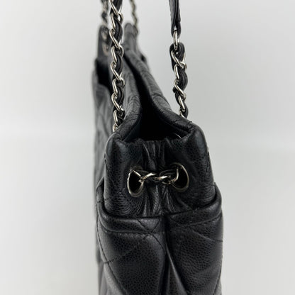 Chanel CC Logo Quilted Shoulder Bag Black Leather Vintage — view 8