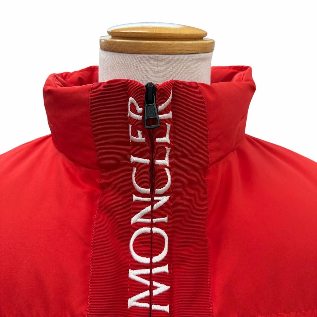 Moncler Bruel Logo Button Hooded Double Zip Up Jacket Red 3 — view 2