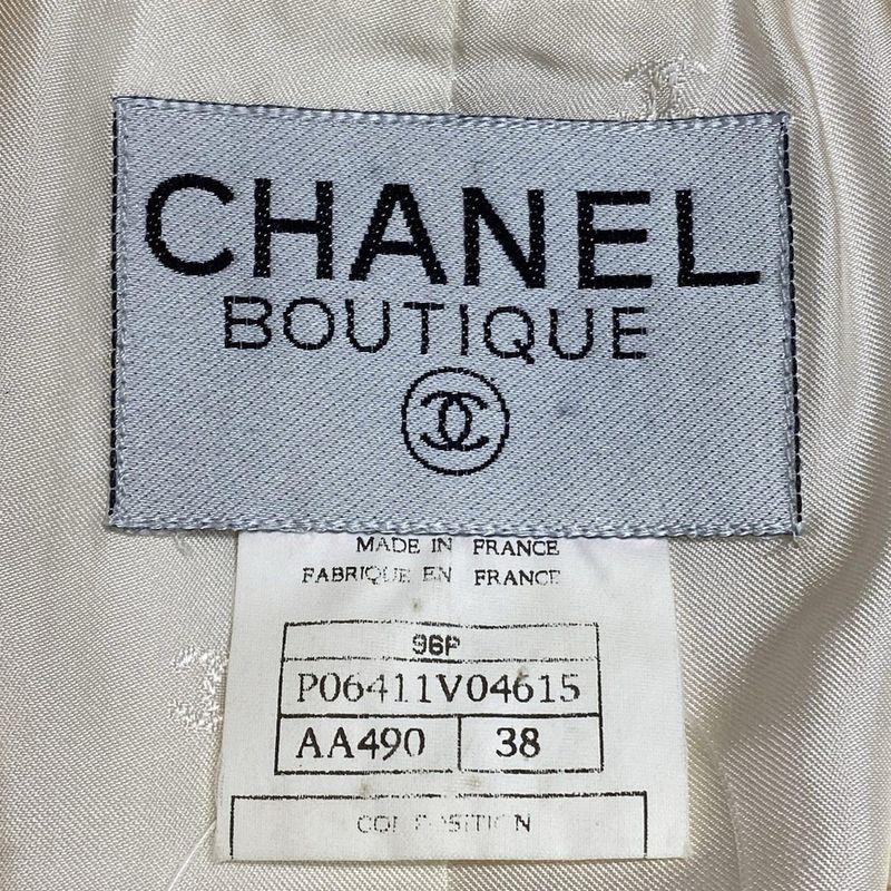 Chanel Jacket Size 38 M Women - P06411 Ivory Long Sleeves/shoulder Pads Wool