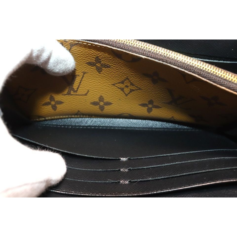 Louis Vuitton Monogram Giant Reverse Portefeuille Sarah Leather Bifold Wallet — view 6