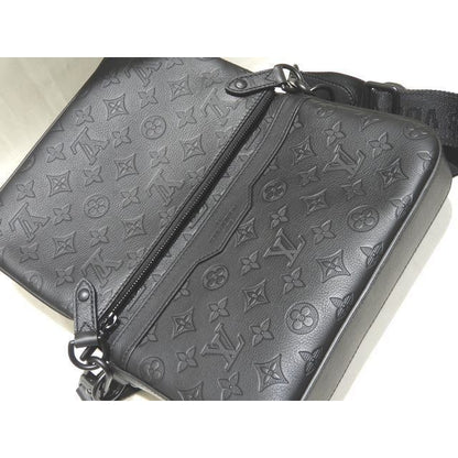 Louis Vuitton Trio Messenger Shoulder Bag Monogram Shadow Leather Noir — view 5