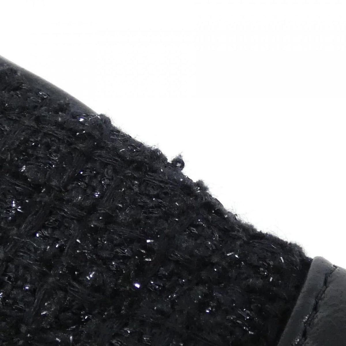 Chanel 31 Line Bag — view 6