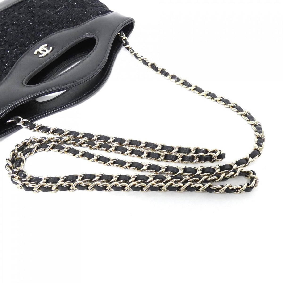 Chanel 31 Line Bag — view 7