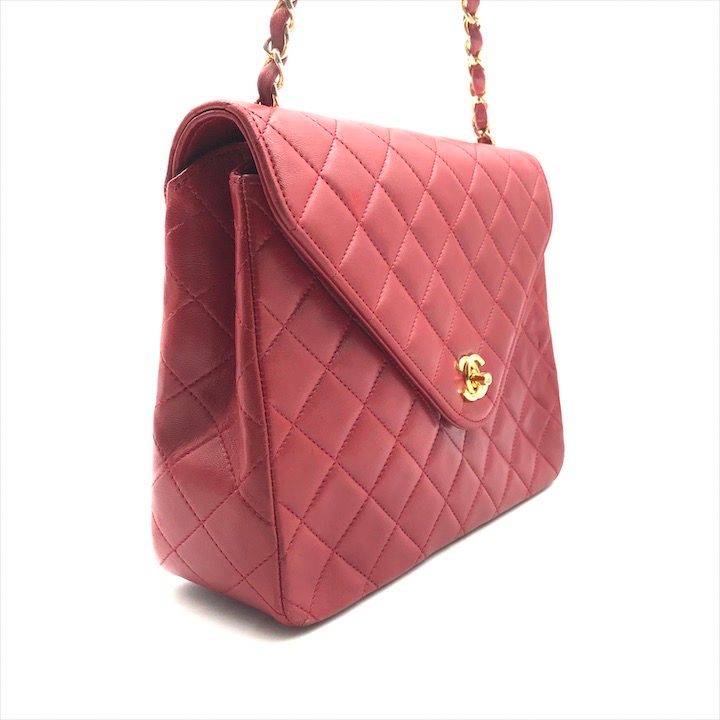 Chanel Quilted Lambskin Chain Shoulder Bag Turnlock Crossbody Red