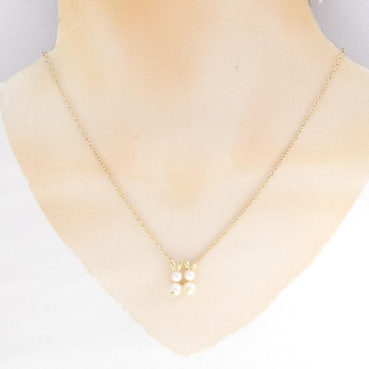 Van Cleef & Arpels Vintage Akoya Pearl Necklace — view 6