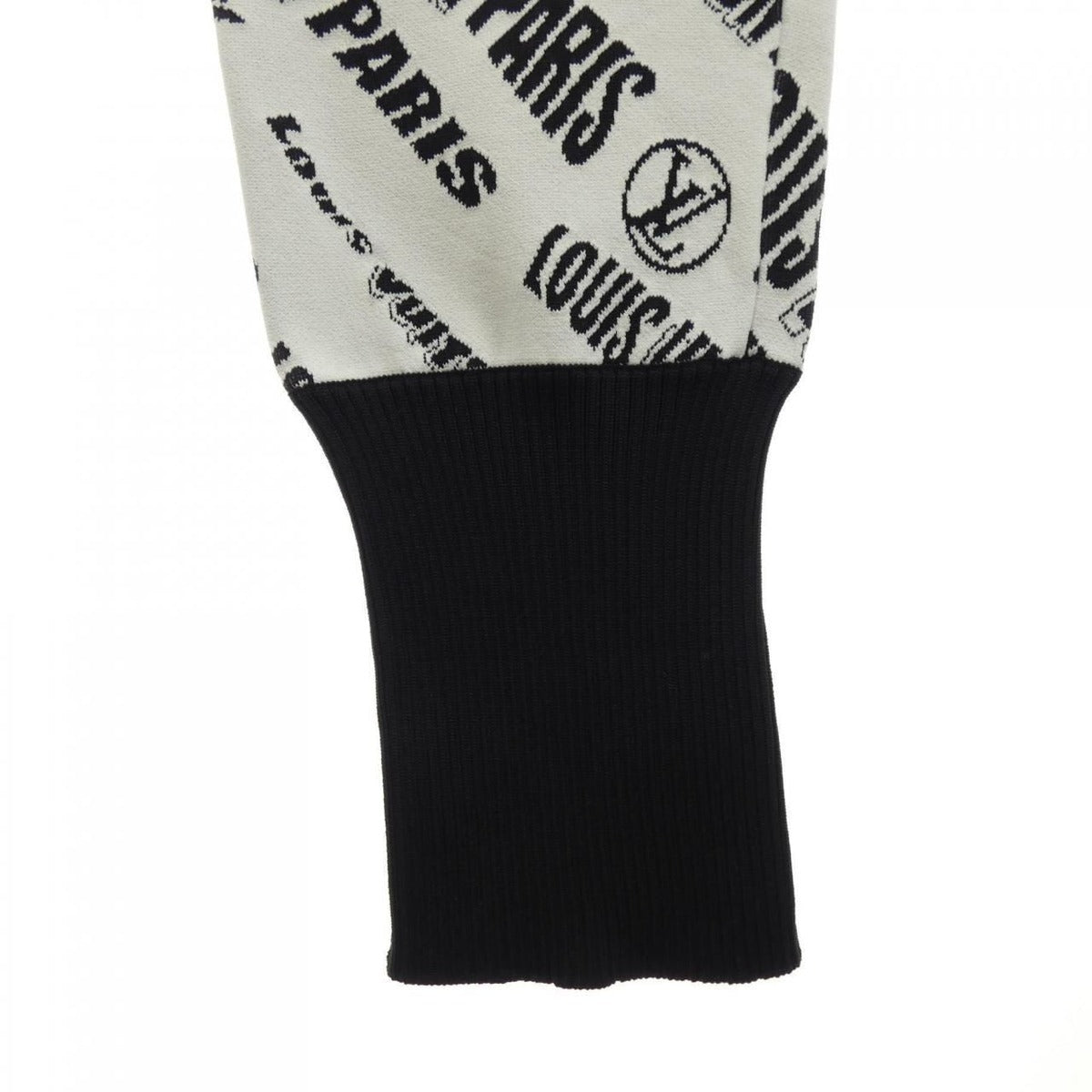 Louis Vuitton Slanted Signature Flkp 97 It1 Pants — view 5