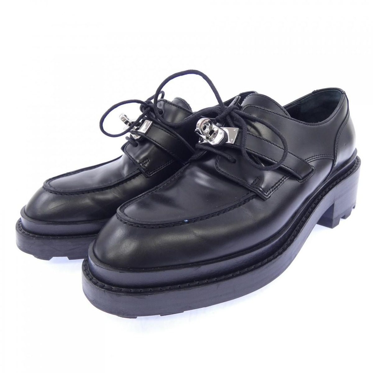 Hermes First Kelly Buckle Shoes Heel — view 3