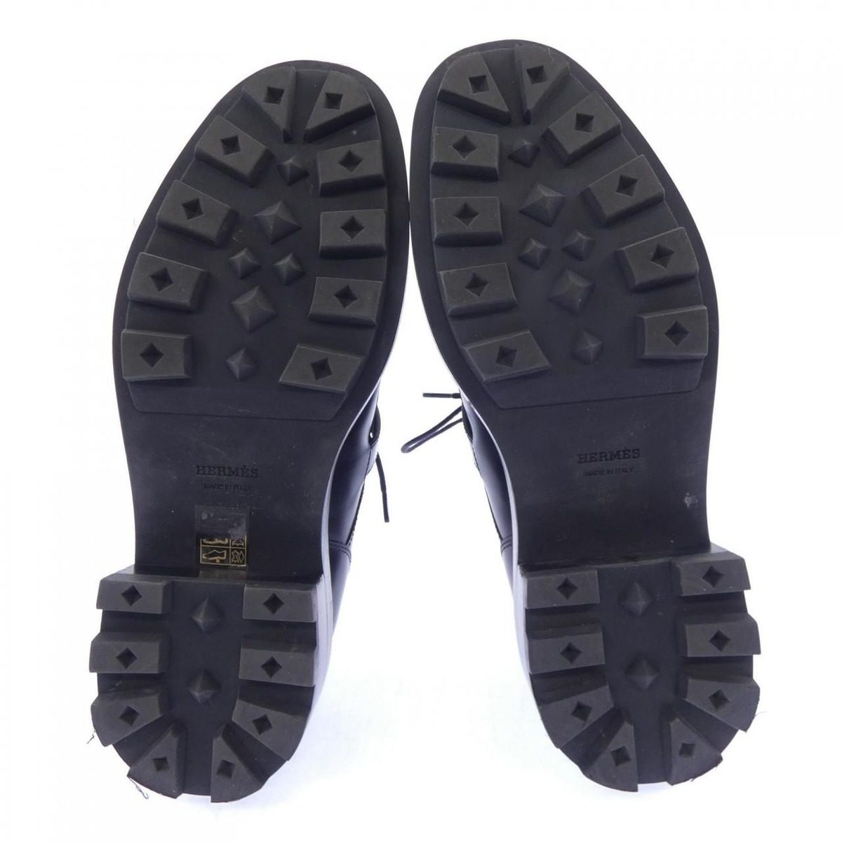 Hermes First Kelly Buckle Shoes Heel — view 4