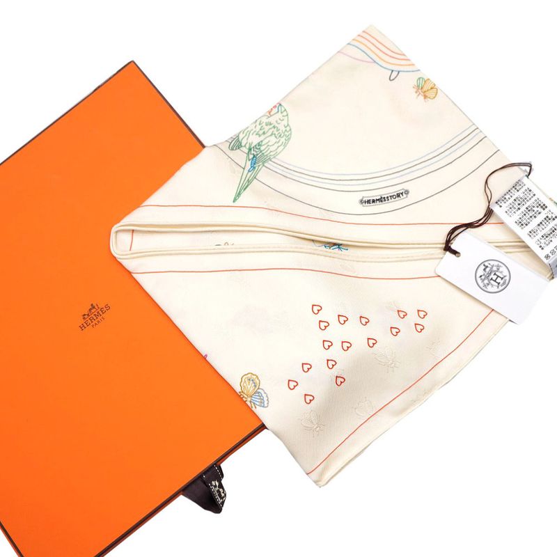Hermes Story Triangle Scarf Embroidered Beaded Carré Silk Ivory 0109hermes
