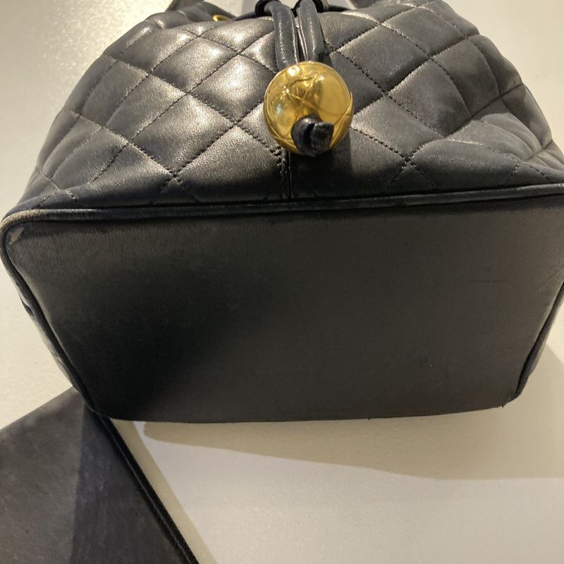 Chanel 2549656 20092899036110 1990's Lambskin Matelasse Drawstring Shoulder Bag