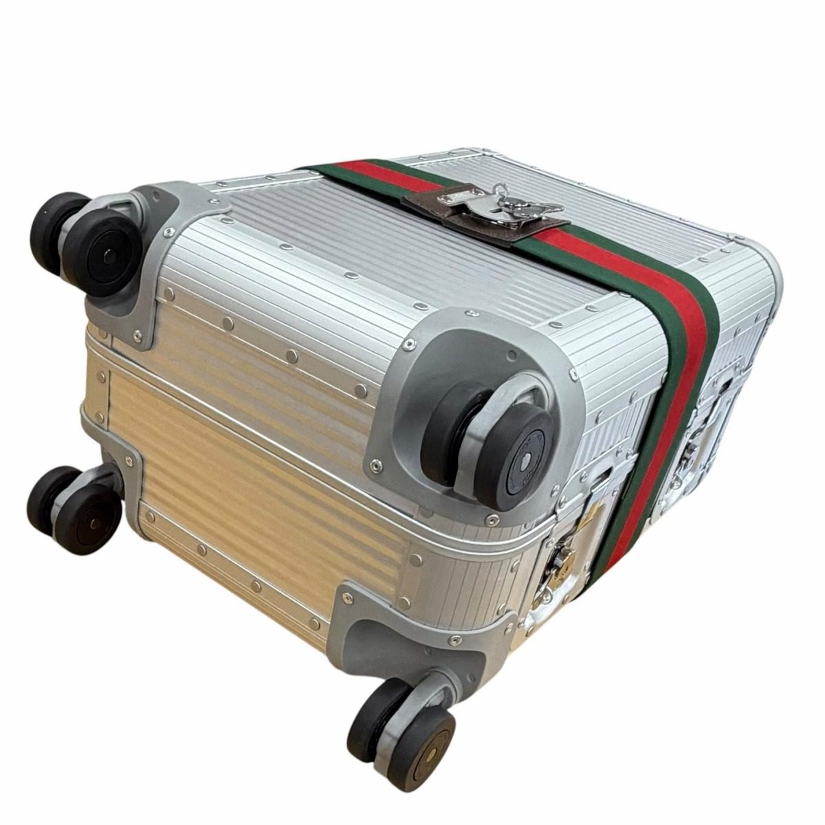 Gucci Milano Porter Cabin Trolley Aluminum GG Supreme Canvas — view 5