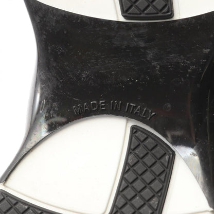 Chanel Sneakers CC Logo Silver Leather — view 6