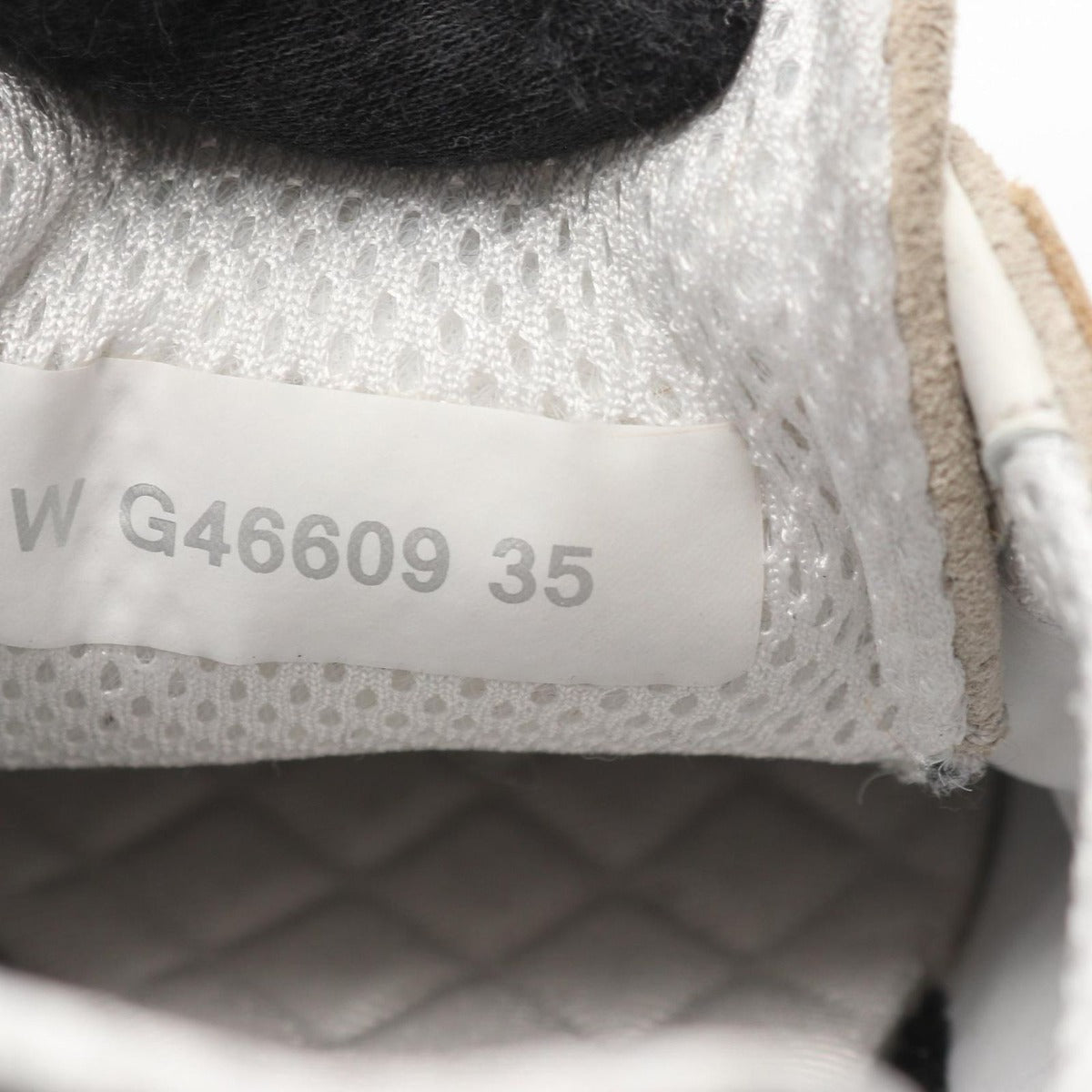 Chanel Sneakers CC Logo Silver Leather — view 7