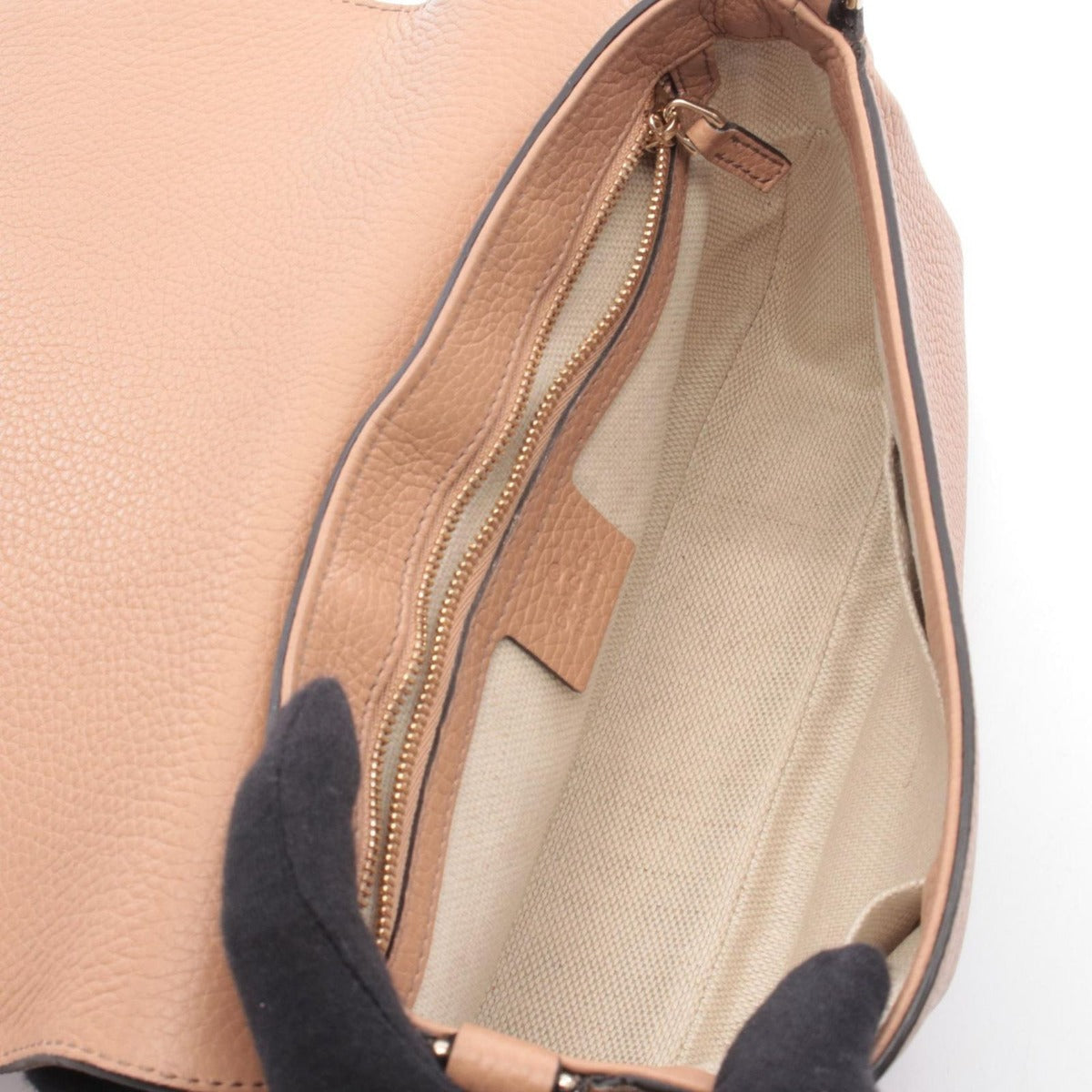 Gucci Shoulder Bag Soho Interlocking Beige Leather — view 3