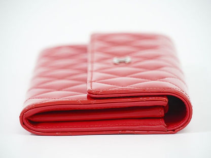 Authentic Chanel Coco Mark Matelasse Long Wallet Patent Leather Red Matelasse