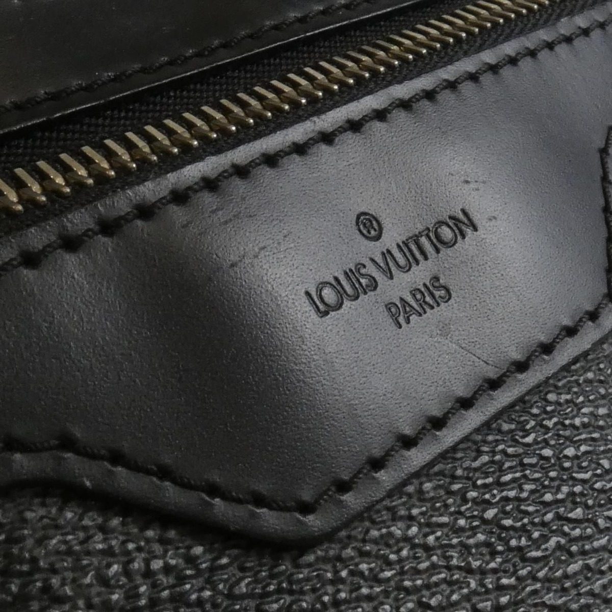 Louis Vuitton Damier Graphite Thomas Shoulder Bag — view 4