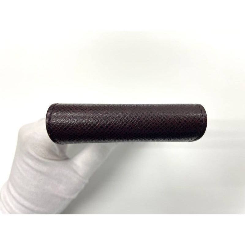 Louis Vuitton Taiga Etui GM Pen Case Acajou — view 5