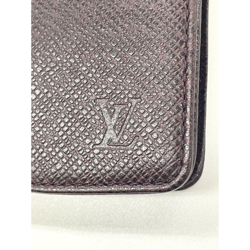 Louis Vuitton Taiga Etui GM Pen Case Acajou — view 7