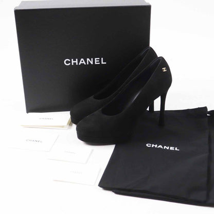 CHANEL 23K G45288 Pin Heel Suede Leather Pumps With Rhinestone Coco Mark Black