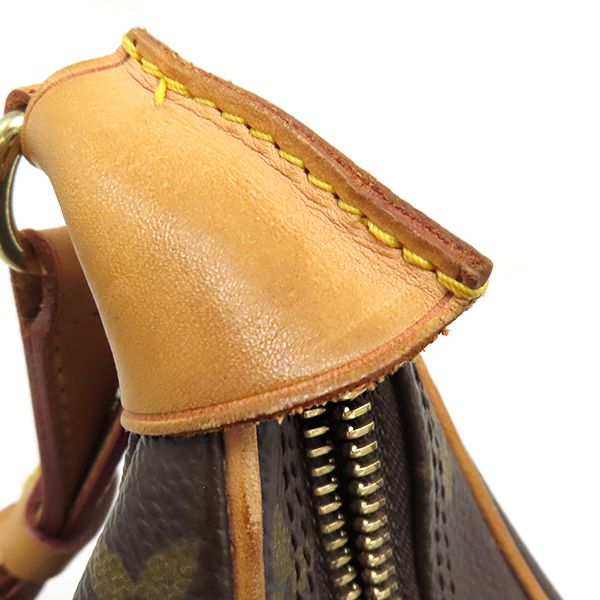 Louis Vuitton Shoulder Bag Boulogne 30 Monogram Canvas Monogram Gold Hardware