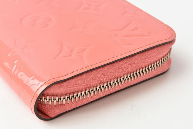 Louis Vuitton Preowned Wallet Louis Vuitton Round Zipper Vernis Rose Rich M93202
