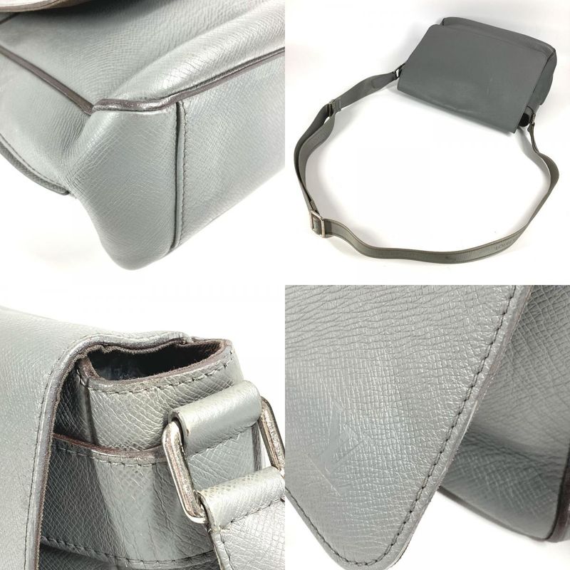 Louis Vuitton Shoulder Bag Romain MM Romain MM M32623 Taiga Leather Glacier Gray