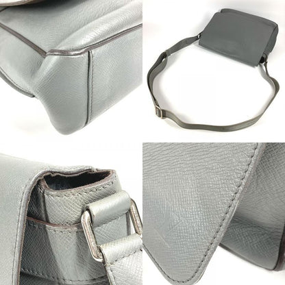 Louis Vuitton Shoulder Bag Romain MM Romain MM M32623 Taiga Leather Glacier Gray