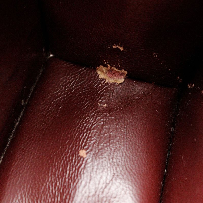 Cartier Must Line Calf Bordeaux Women's Shoulder Bag