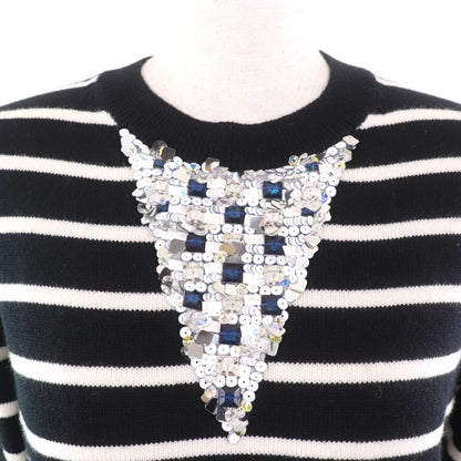 CHANEL P74115 100% Cashmere With Coco Mark Hardware Sequin Embellishment