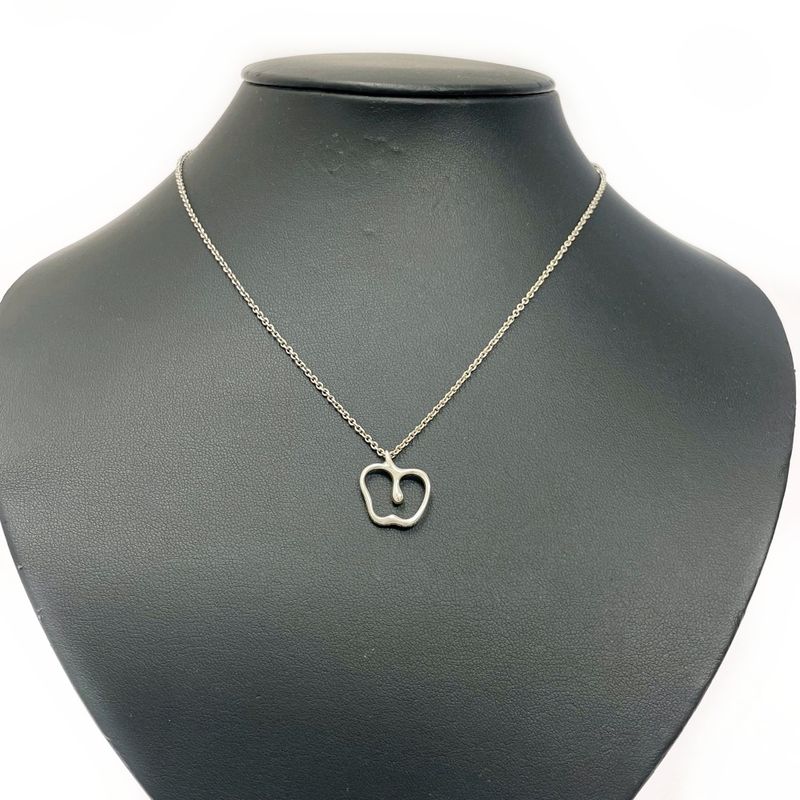 Tiffany & Co Silver Apple Motif Necklace 3.9g 925 Engraved 350101 Necklace