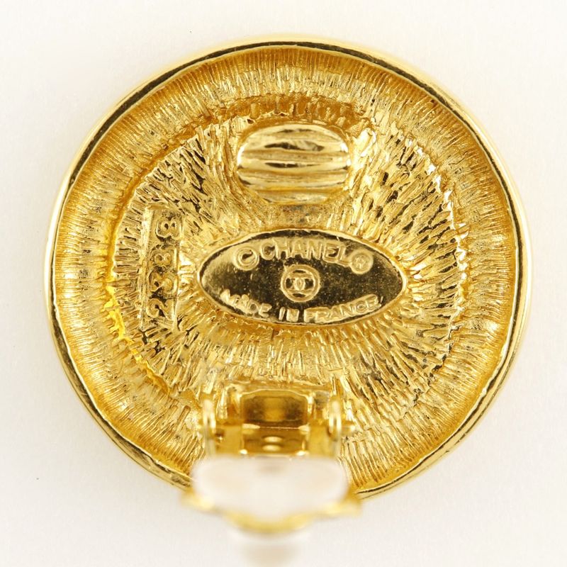 Chanel Coco Mark Vintage Gold Plated Ladies 21.6g Earring