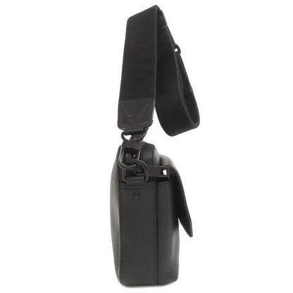 Louis Vuitton M22482 Fastline Messenger Shoulder Bag Leather Women