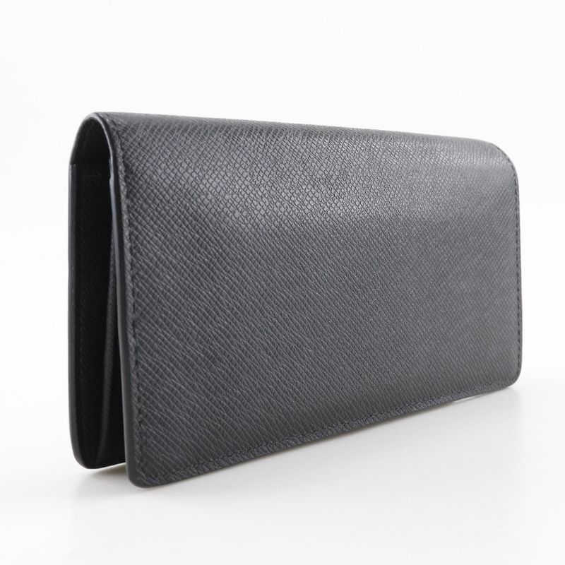 Louis Vuitton Portefeuille Brazza M30501 Taiga Noir Black Ta0138 Men's Long