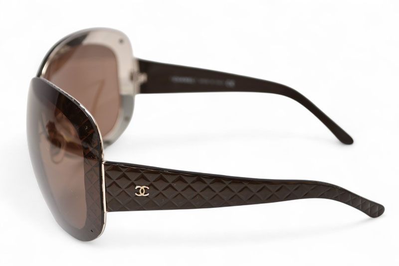 Chanel Sunglasses Chanel Eyewear Matelasse 4165 C.378 73 120 3N Polarized Women