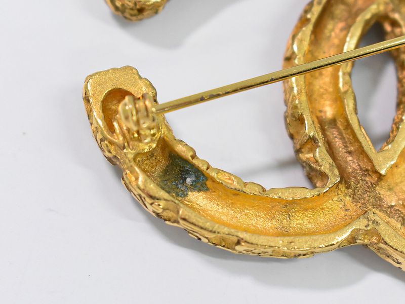 Authentic Chanel Coco Mark Brooch GP Gold Plated Coco Mark Accessories Jewelry