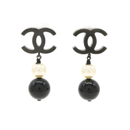 Chanel Coco Pearl Earrings Swing Earrings Metal Faux Pearl Black Black B14 B